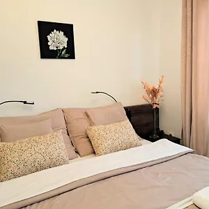3* Апарт-отель Orient Apartmanhaz