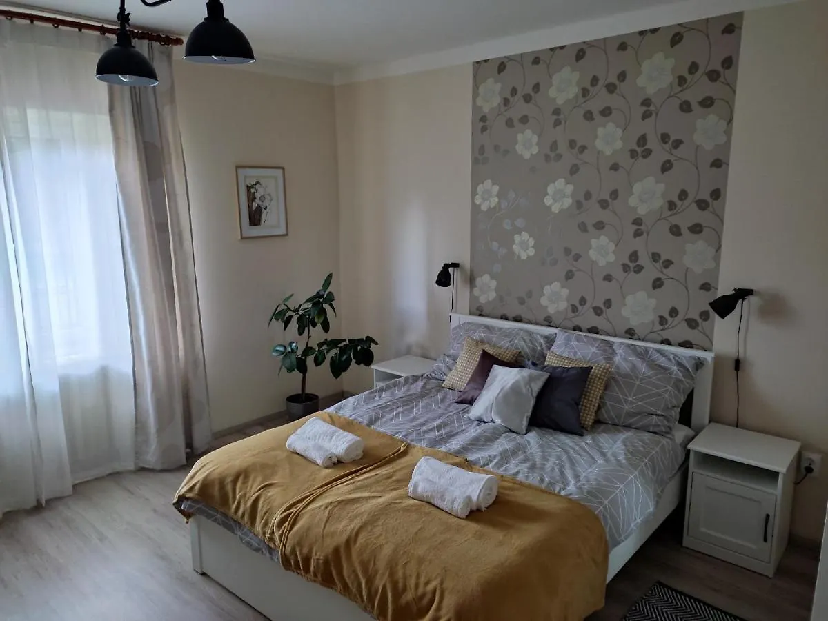 Bonus Apartman Eger